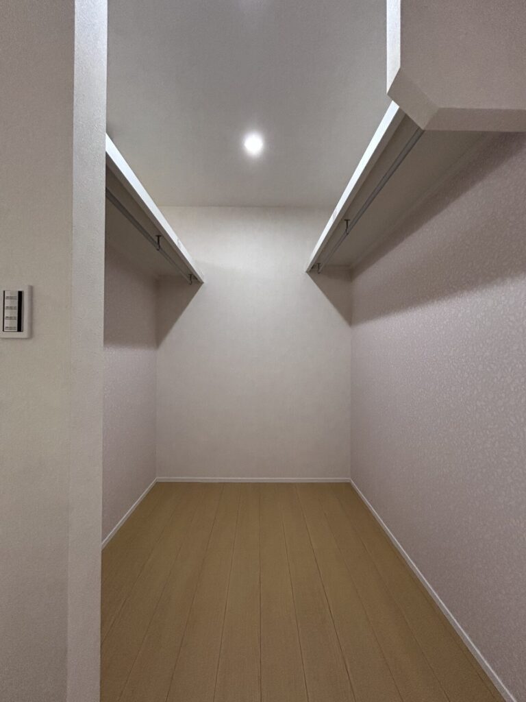 ウォークインクローゼット ウォークインクローゼット