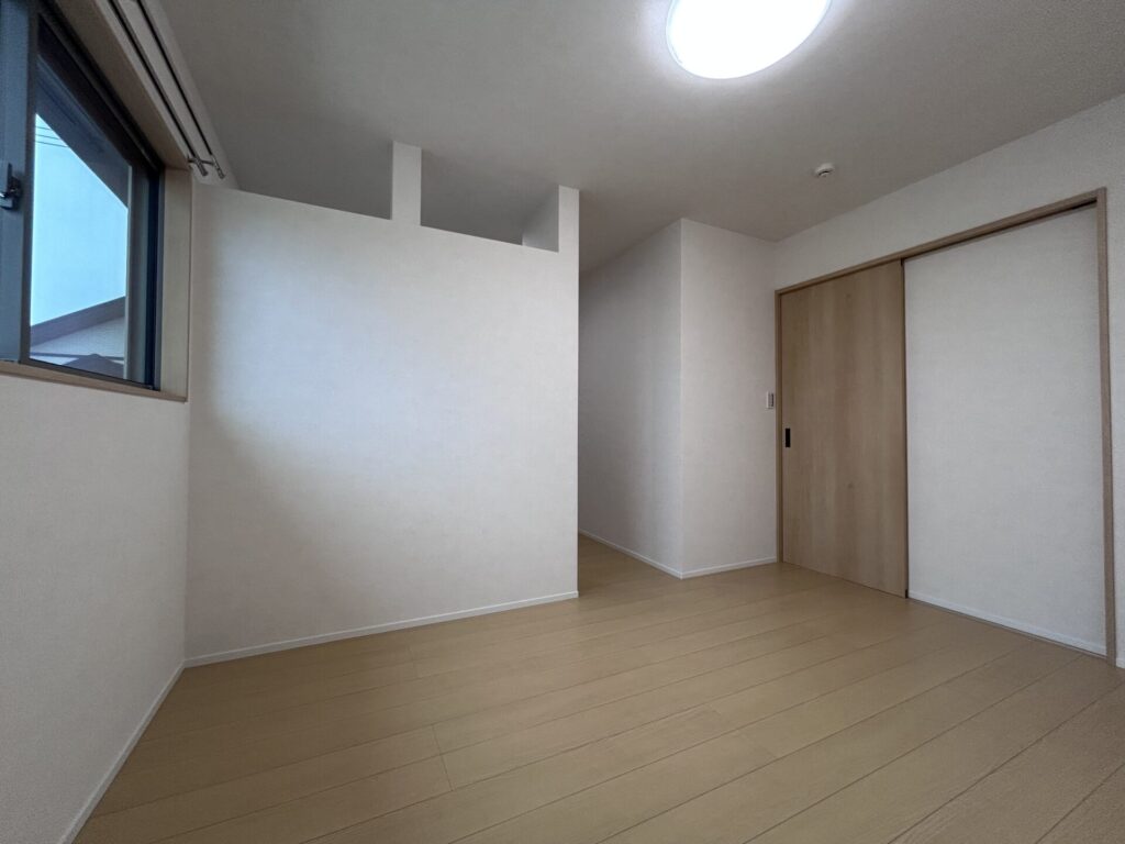 2階寝室 2階寝室