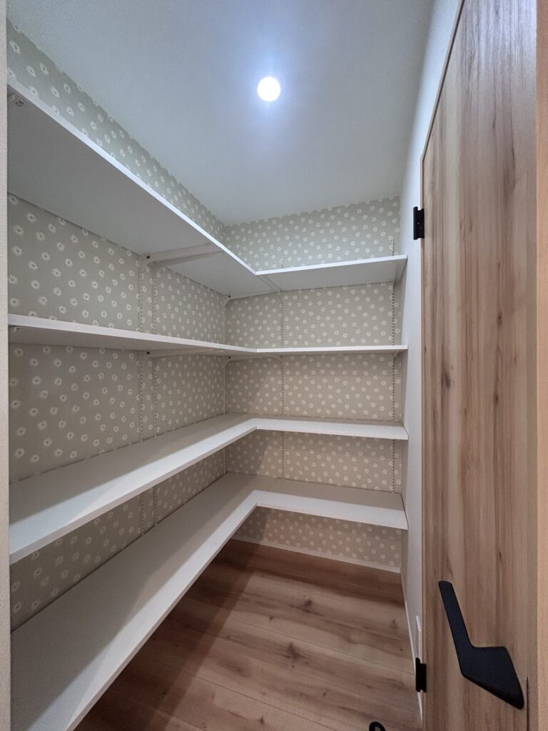 パントリー パントリー