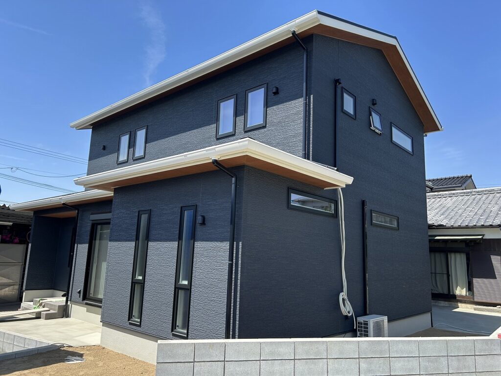 家族みんなが快適に過ごせる工夫が詰まった住みごこちのいい家